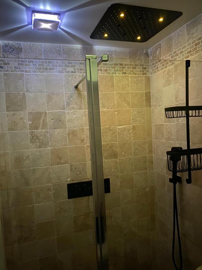 L'Entrenous Apartment Charmes  ภายนอก รูปภาพ